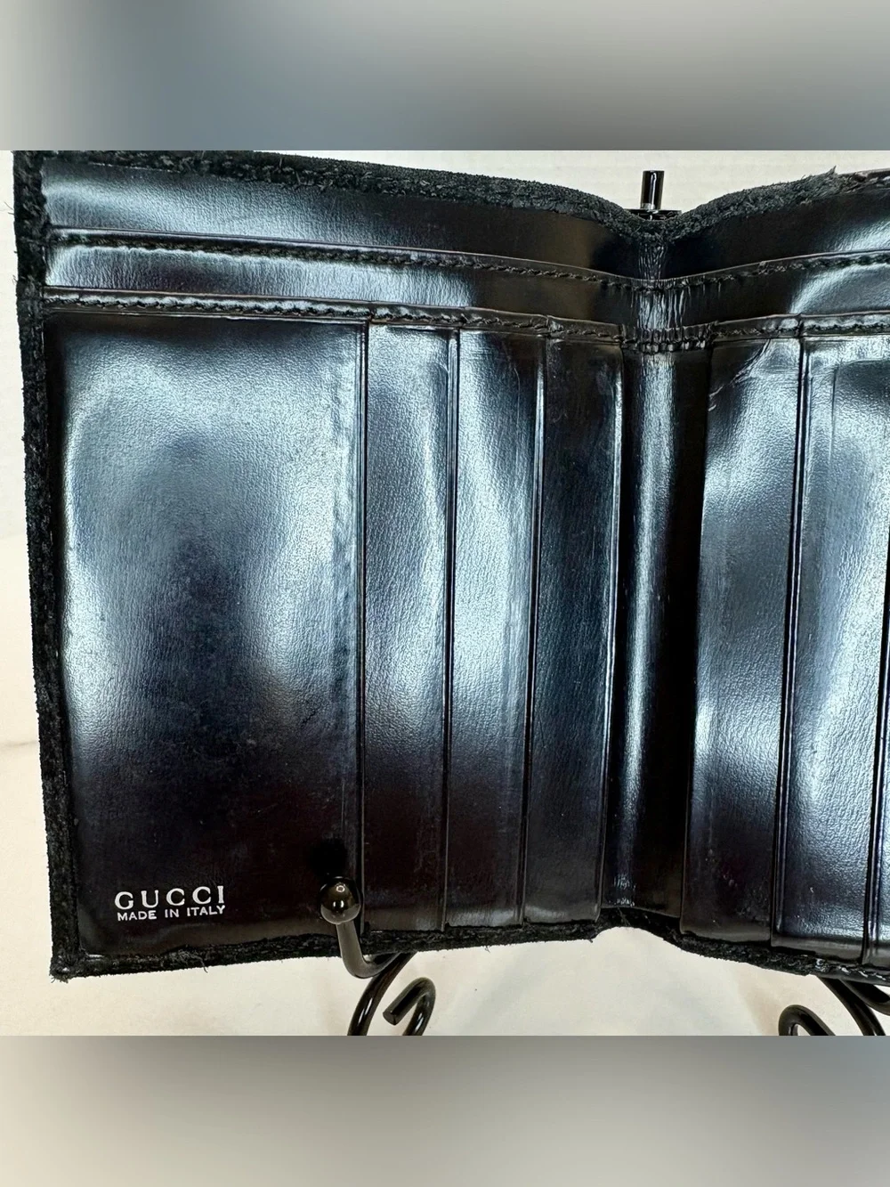 Gucci Embossed GG Black Suede Leather Bifold Compact Wallet - Picture 5 of 10